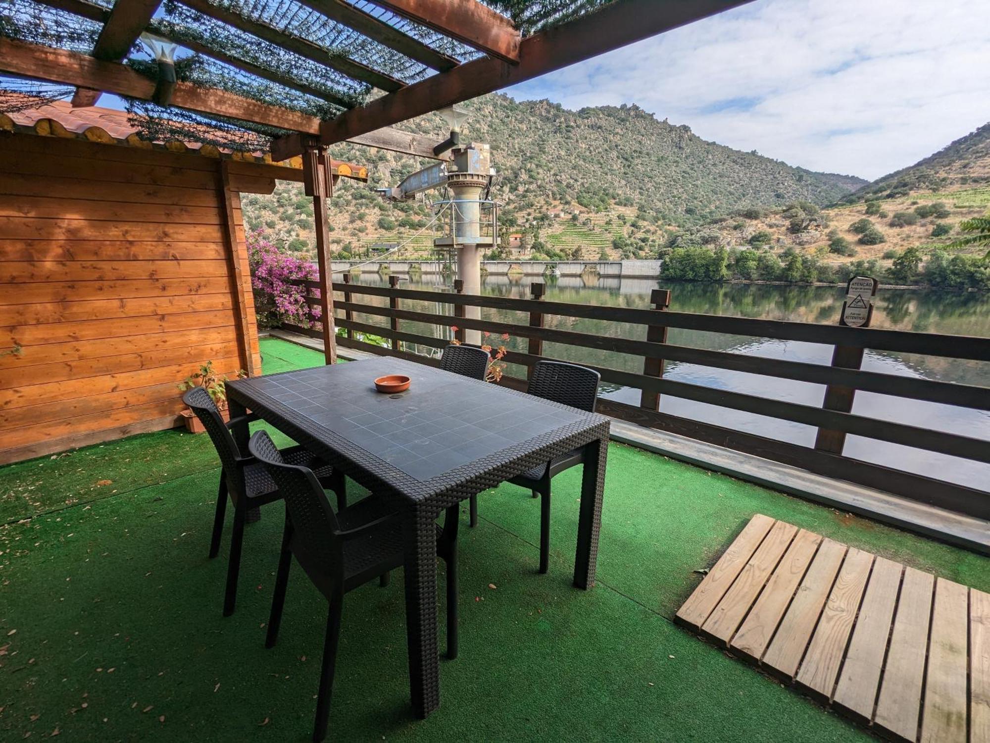 Douro Yacht Charter & Bungalows São João da Pesqueira 외부 사진