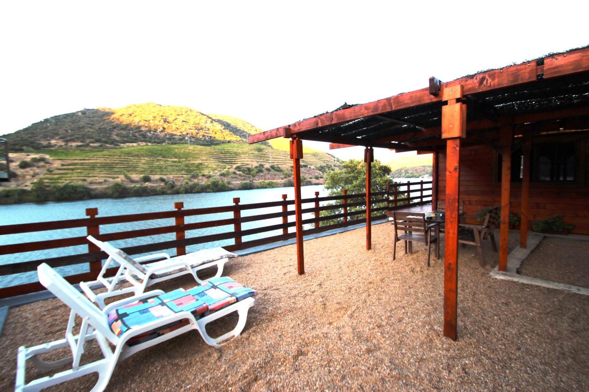 Douro Yacht Charter & Bungalows São João da Pesqueira 객실 사진
