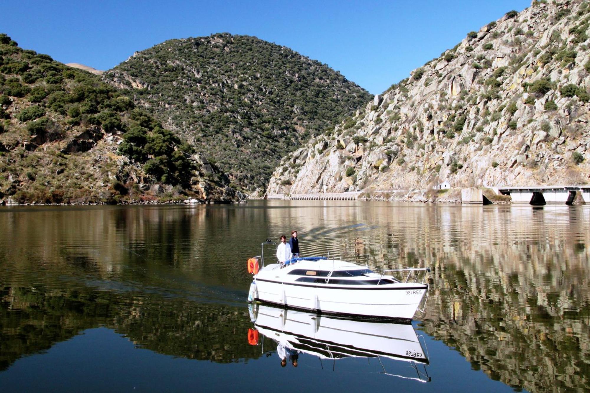 Douro Yacht Charter & Bungalows São João da Pesqueira 객실 사진