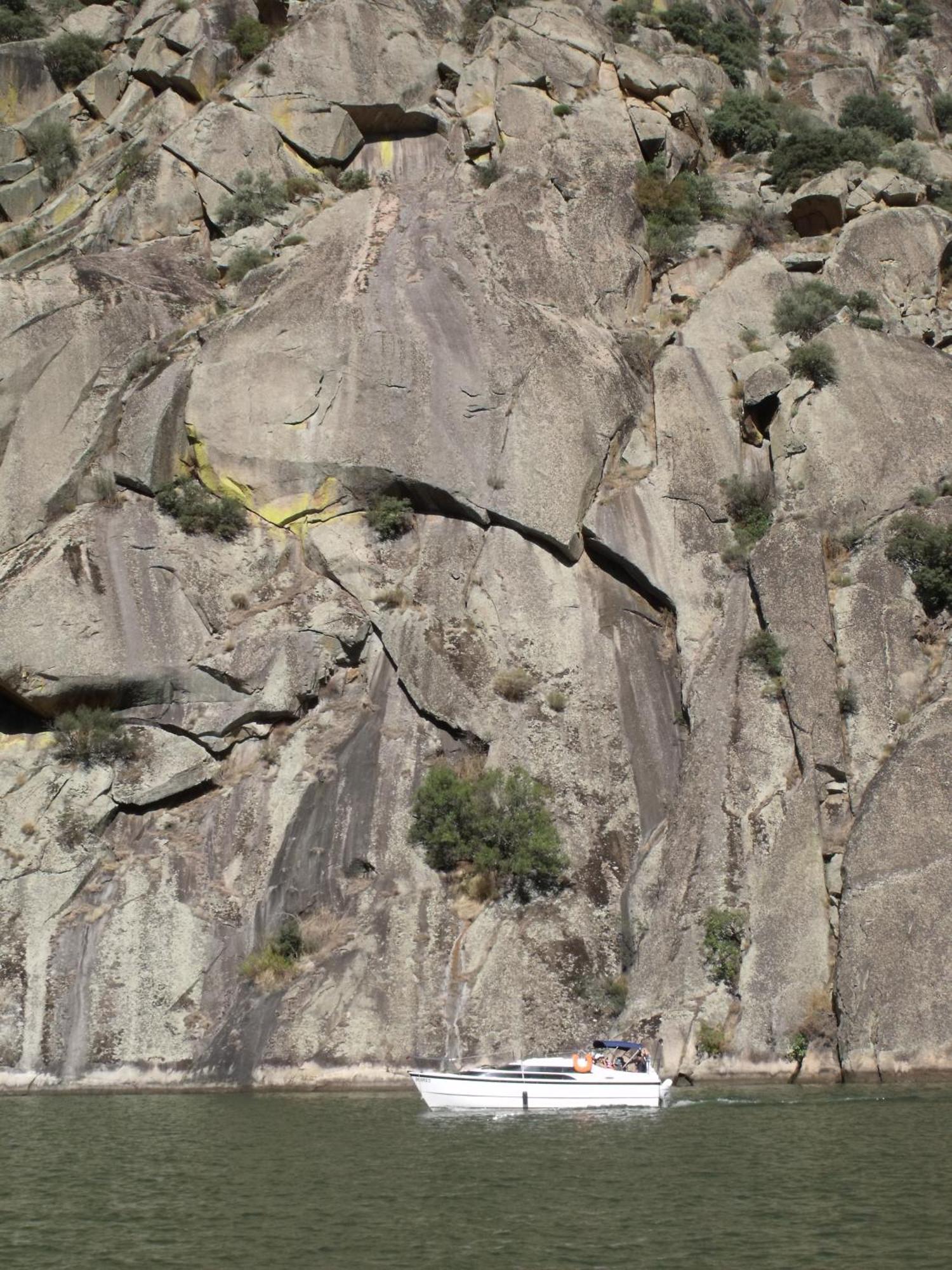 Douro Yacht Charter & Bungalows São João da Pesqueira 객실 사진